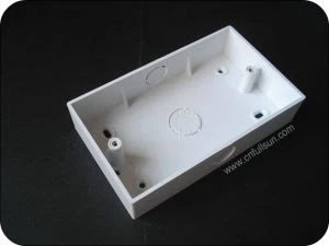 Skrzynka rozdzielcza PVC Double Gang Standard UK